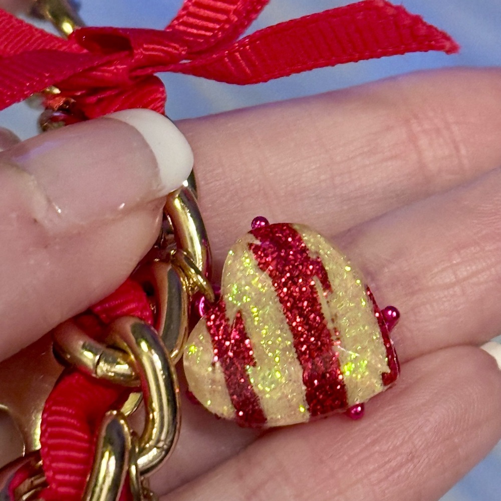Festive Xmas Gold and Red Charm Bracelet - Picture 10 of 11